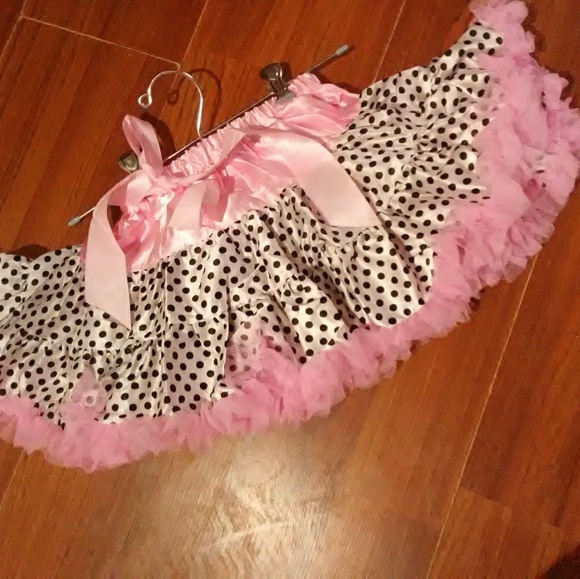 Tutus - Picture 2 of 2
